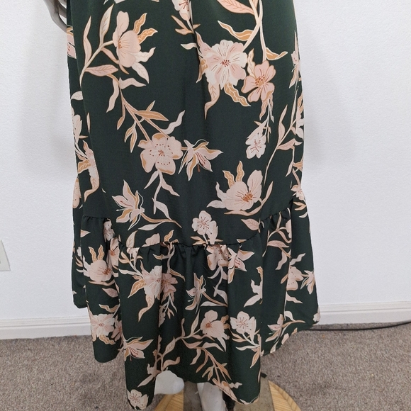 (NEW) Sweetheart Neck Green Dark Cottagecore Prairie Floral Tiered Midi Dress M - Picture 9 of 14